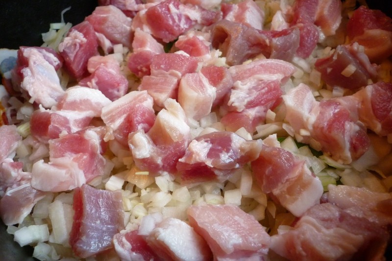 gewürfelter Schweinebauch