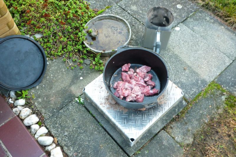 Gulasch anbraten